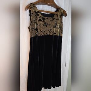 Elegant Black and Gold Midi Dress Vintage, Velvet, Molly Malloy Evening Dress